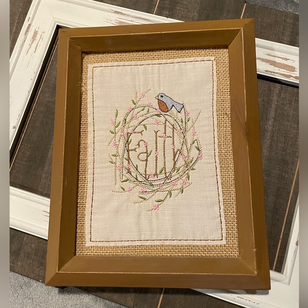 Lovely embroidery with this nest, bird and Faith message.